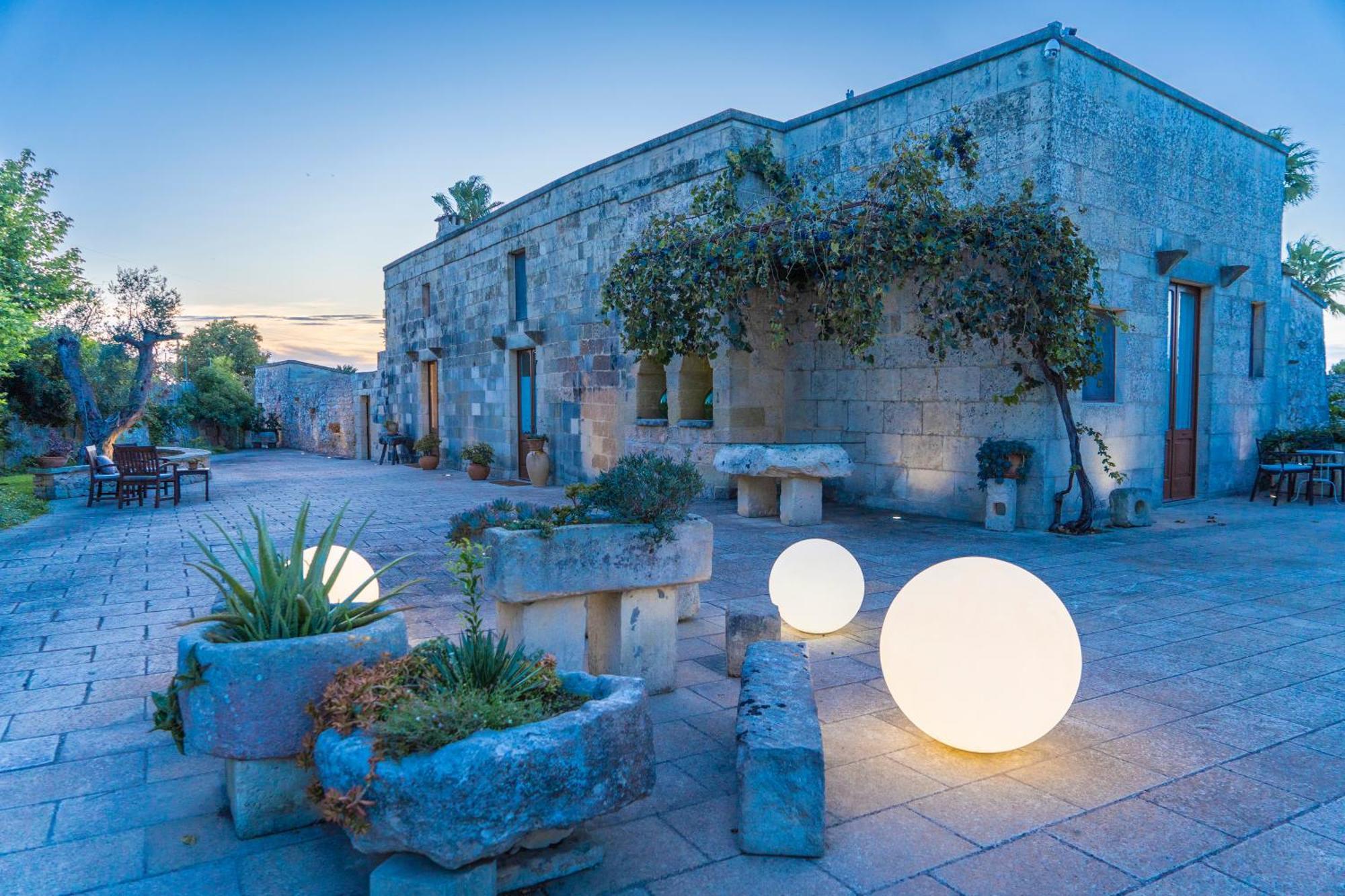 Don Agostino Relais Masseria Martano Eksteriør bilde